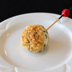 Boule de chèvre à l'érable - Bouchées froides