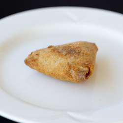 Samosas végétaliens - Bouchées chaudes