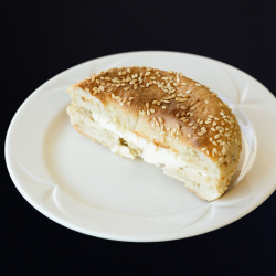 Demi-Bagel fromage à la crème - Pause Salée