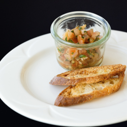 Bruschetta de tomates et croûtons - Pause Salée