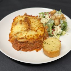 Italian lasagna - Hot meal