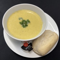 Parsnip and maple soup - Soupes