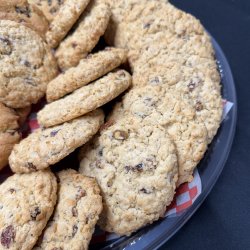 Oatmeal and raisins cookies - Desserts