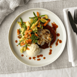 Émincé de porc à la chinoise sur vermicelle de riz - Familial - Prêt-à-manger Familial