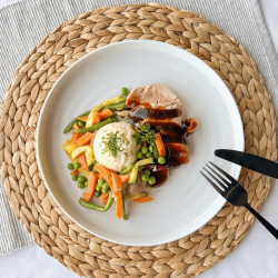 Émincé de porc à la chinoise sur vermicelle de riz - Familial - Prêt-à-manger Familial