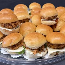 Mini Pulled Pork Burgers - Entrées & Tapas
